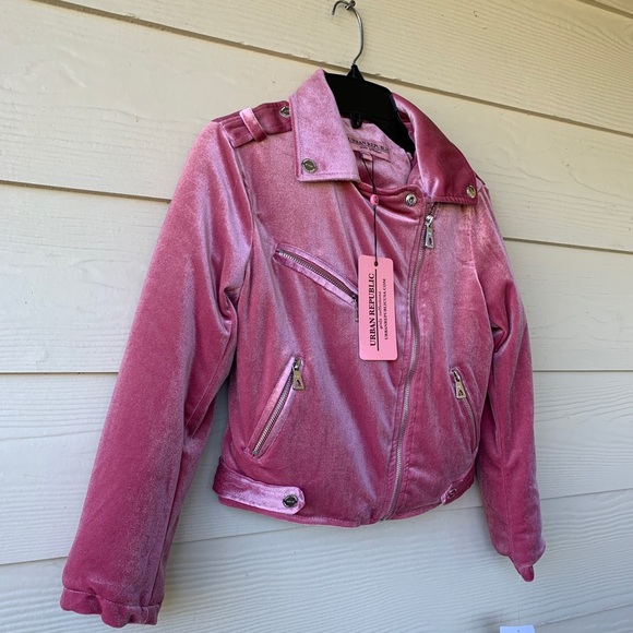 🆕Urban Republic Girls Pink Velvet Moto Jacket (M) - Picture 2 of 4